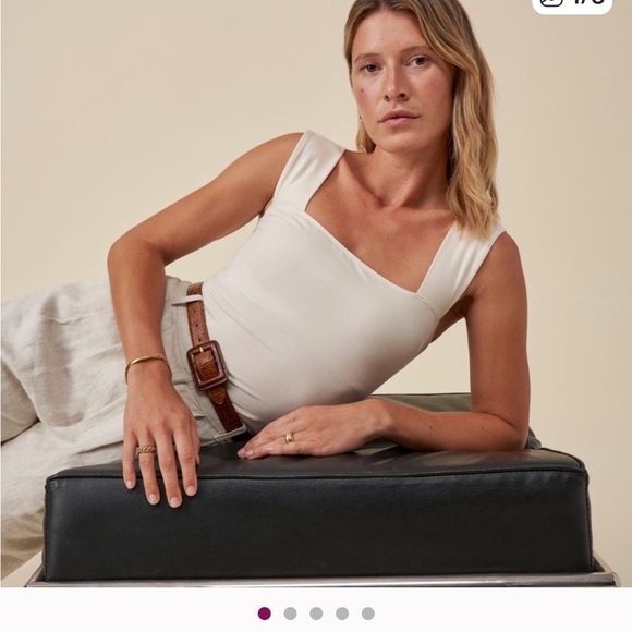 Reformation Clarke Square Neck Tank xs - Picture 2 of 7